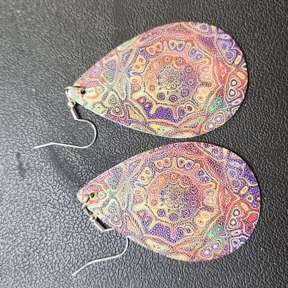 Teardrop Leather Earrings Paisley Mandala Earrings NWT - Picture 2 of 6